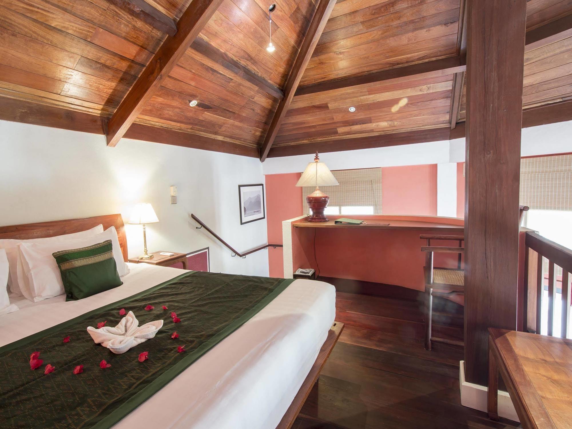 The Belle Rive Boutique Hotel Luang Prabang Luaran gambar