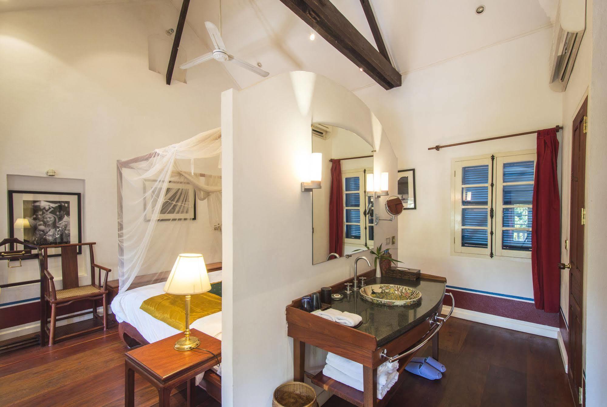 The Belle Rive Boutique Hotel Luang Prabang Luaran gambar